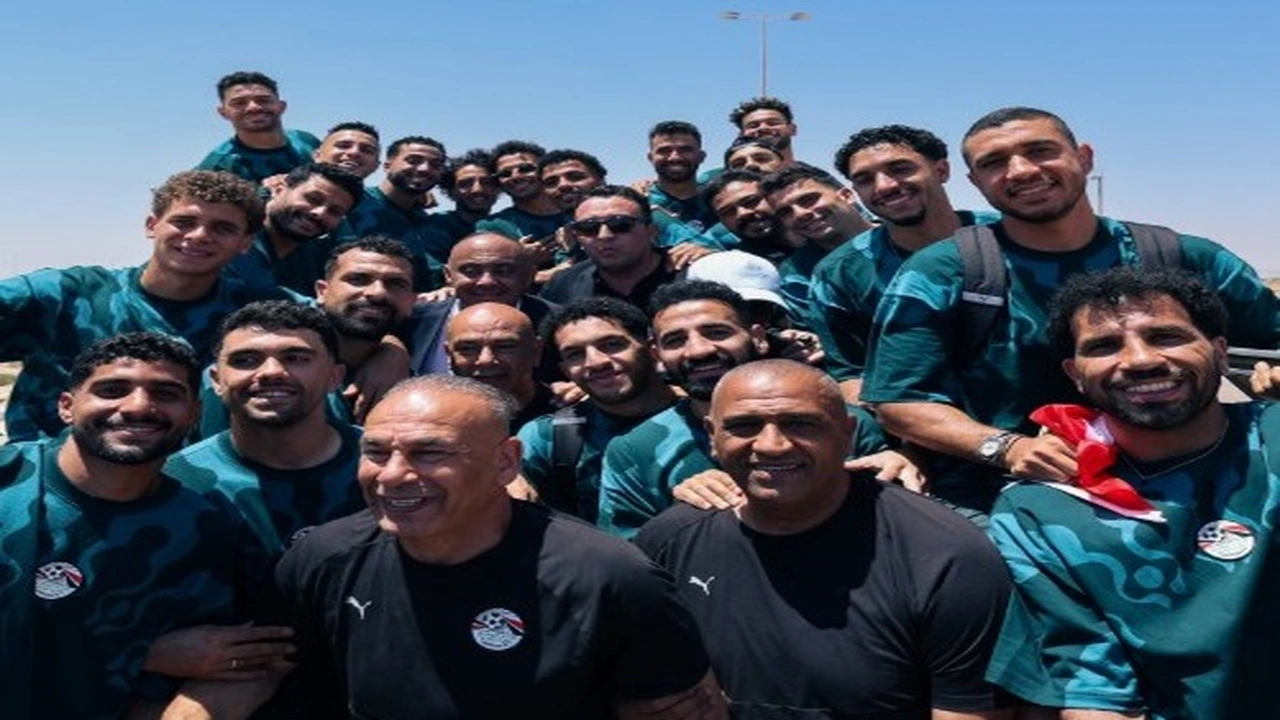 استقبال جماهيري حاشد يرحب بأبطال منتخب مصر في القاهرة